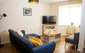 Cosy 3-Bed Home Close To City Centre