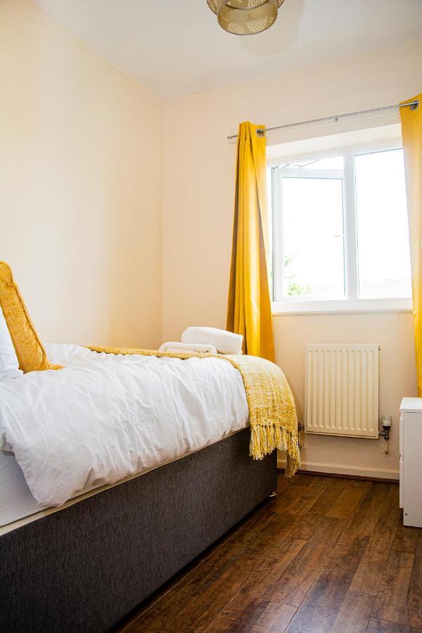 Cosy 3-Bed Home Close To City Centre Manchester Exterior photo