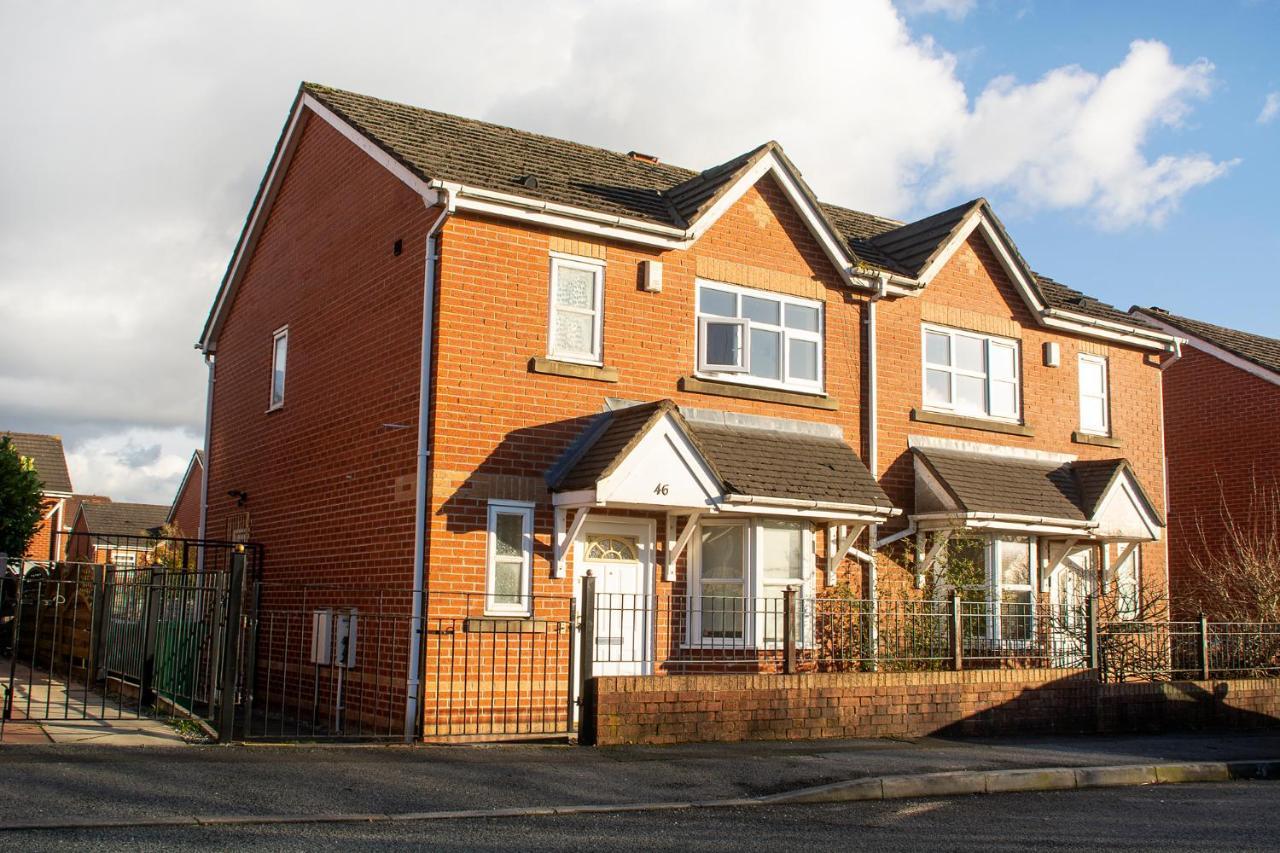 Cosy 3-Bed Home Close To City Centre Manchester Exterior photo