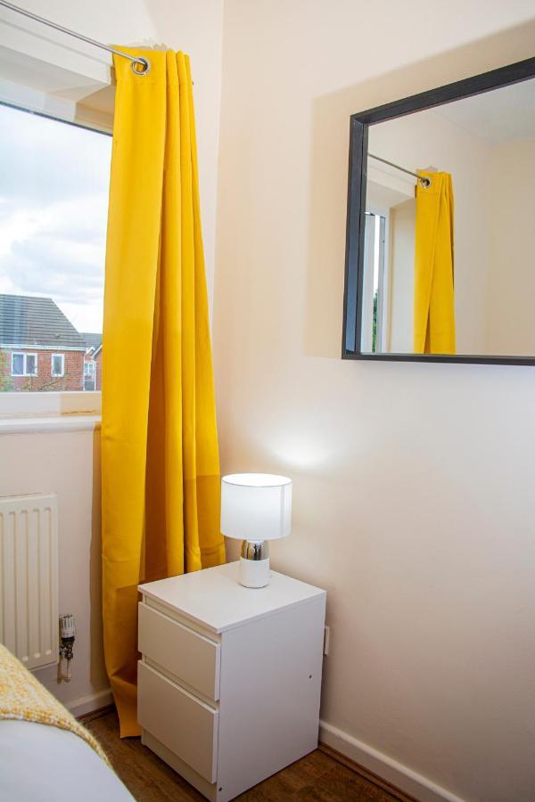 Cosy 3-Bed Home Close To City Centre Manchester Exterior photo