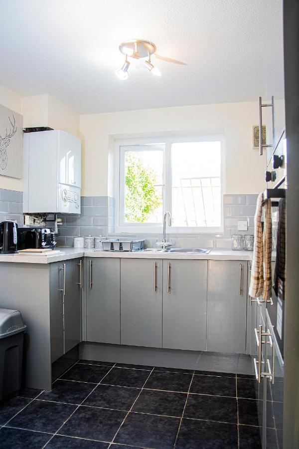 Cosy 3-Bed Home Close To City Centre Manchester Exterior photo