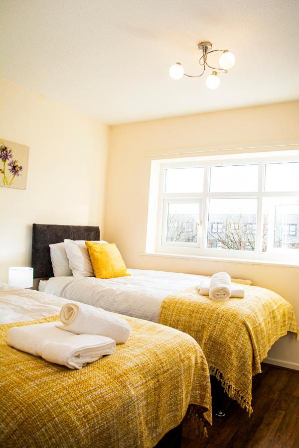Cosy 3-Bed Home Close To City Centre Manchester Exterior photo